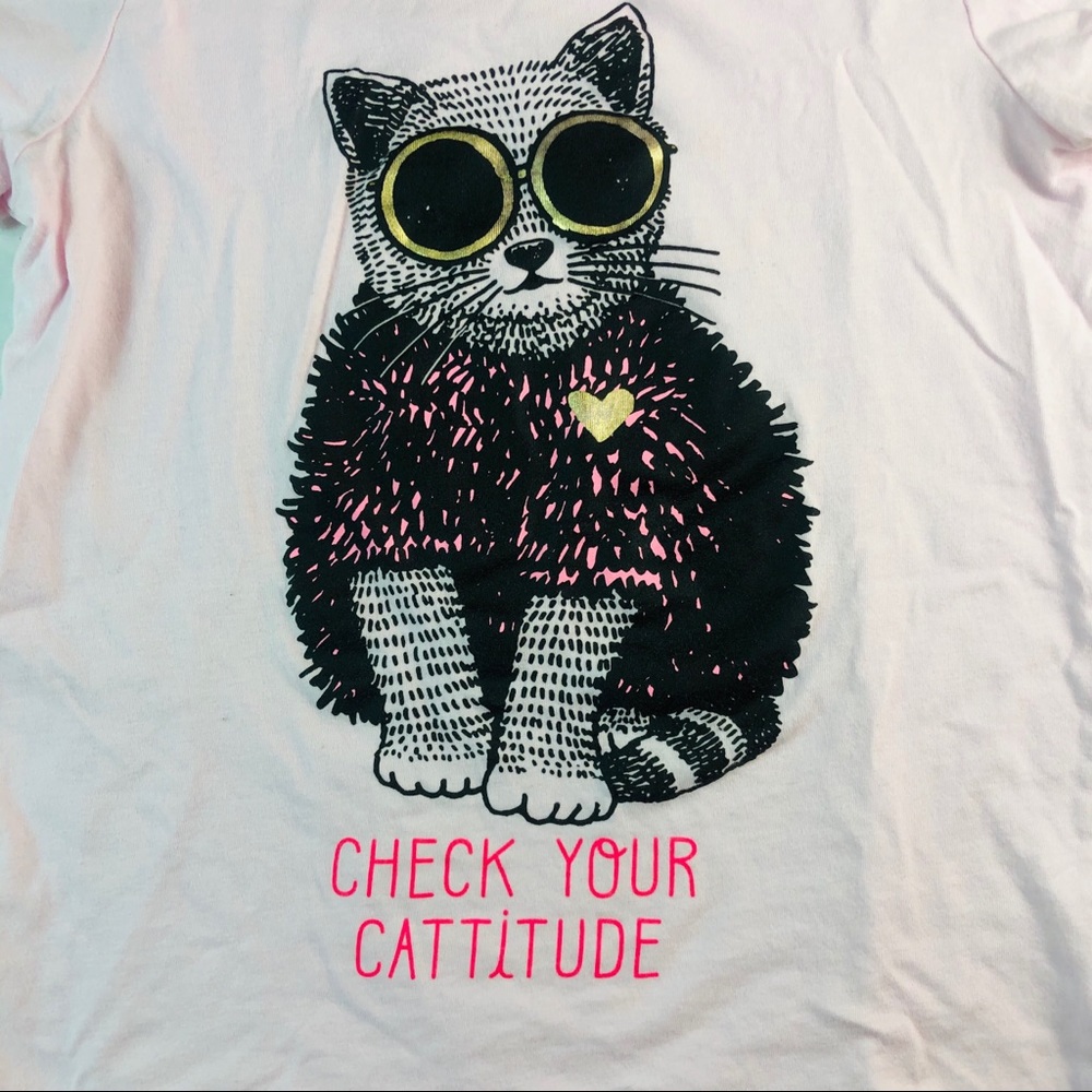 Girls cattitude shirt.